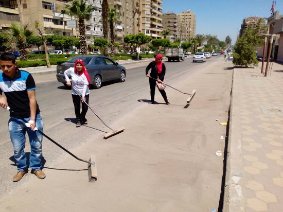 شباب رسالة ينظفون شوارع مدينة نصر -اليوم السابع -6 -2015